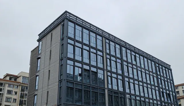 市场调研中信息偏差的常见误区与选型建议